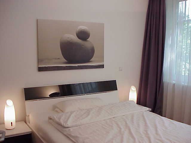 2-Zimmerwohnung in guter Nordendlage.. V-E-R-K-A-U-F-T image 3