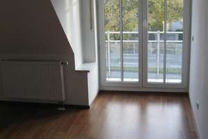 🌼 Gemütliches Dachgeschoss mit Galerie zum 1. November – Kreillerstraße 141, 81825 Trudering-Riem (Ortsteil), München – Vorschaubild 5