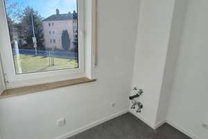 Helles 1-Zimmer Appartement mit Balkon in Hochzoll Nord zu vermieten – Karwendelstraße  86, 86163 Hochzoll-Nord, Augsburg – Vorschaubild 2
