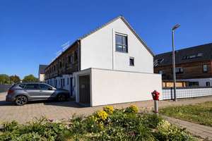 Ihr neues Zuhause in Gaimersheim – modernes Reihenendhaus mit Wohlfühlfaktor – Römerstraße 35e, 85080 Gaimersheim – Vorschaubild 4