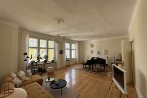 Großzügige  3-Zimmerwohnung mit Einbauküche in Schmargendorf – Hohenzollerndamm 111, 14199 Schmargendorf, Berlin – Vorschaubild 12