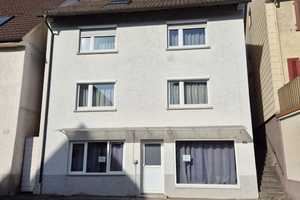 Gemütliches Haus im Ortskern – Ludwigsburg (Kreis) – Vorschaubild 1