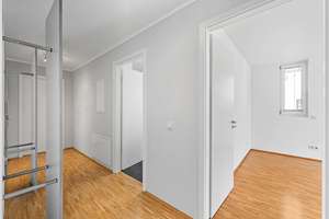 Einzigartige Galeriewohnung mit außergewöhnlichem Raumgefühl - bezugsfrei – Die vollständige Adresse der Immobilie erhältst du vom Anbieter., 85635 Höhenkirchen-Siegertsbrunn – Vorschaubild 4