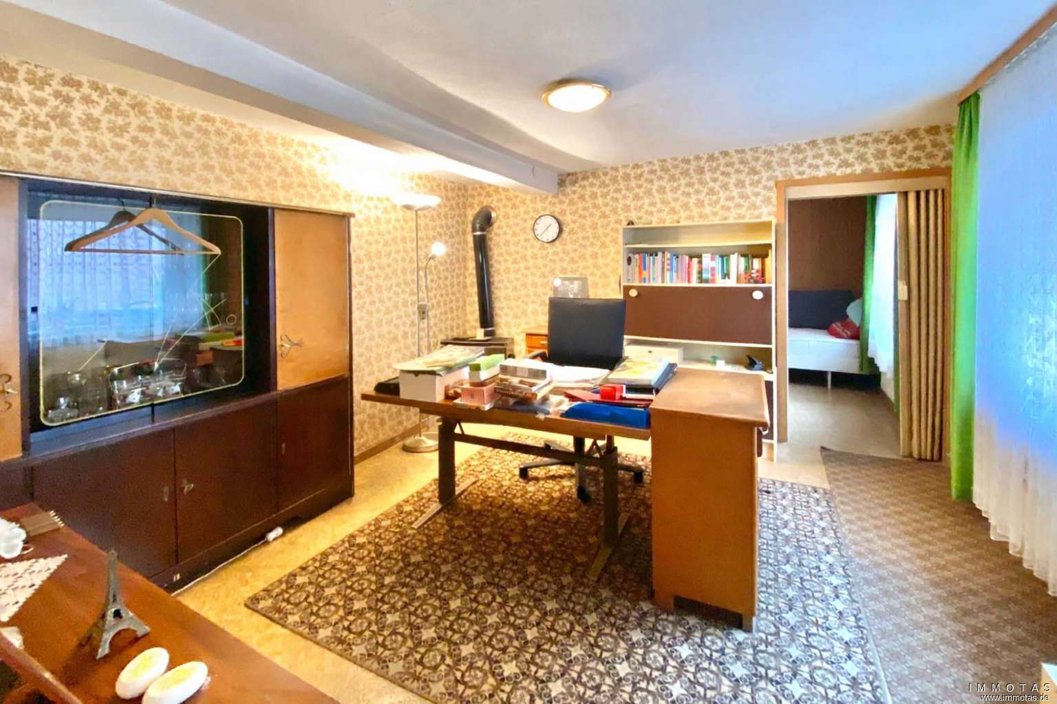 Immobilie in Queidersbach - Einfamilienhaus mit weitläufigem Grundstück zur vielseitigen Nutzung - Bild 3