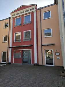 Elegante 3-Zimmer-Wohnung im 1. OG mit Balkon - zentral in Tholey
