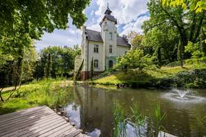 Traumhaftes Villenanwesen auf einem parkähnlichem Grundstück in Bestlage – weitere Bebauung möglich – Die vollständige Adresse der Immobilie erhältst du vom Anbieter., 14482 Babelsberg Nord, Potsdam – Vorschaubild 2