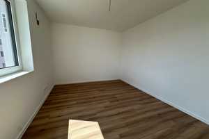 OHNE WBS - Erstbezug, sofort verfügbar - helle 2 Zimmer Wohnung mit Balkon sucht Sie! – Anne-Frank-Straße 10, 12524 Berlin – Vorschaubild 6