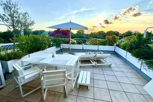 Exklusive Penthouse-Eigentumswohnung  mit großzügiger Dachterrasse und unverbaubarem Blick auf Flora