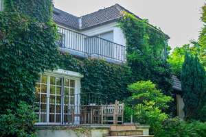 Repräsentative Villa mit großzügigem Garten und Pool ! Gelegen in ruhiger Lage von Alt-Meererbusch  – Die vollständige Adresse der Immobilie erhältst du vom Anbieter., 40667 Meerbusch – Vorschaubild 17