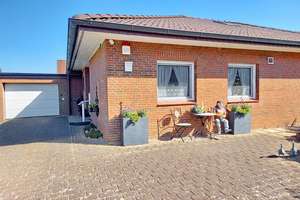 Exkl. Winkelwalmdachbungalow auf einem TRAUMgrundstück in TOP-Sackgassenlage – Sibylla-Merian-Weg 0, 24568 Kaltenkirchen – Vorschaubild 3