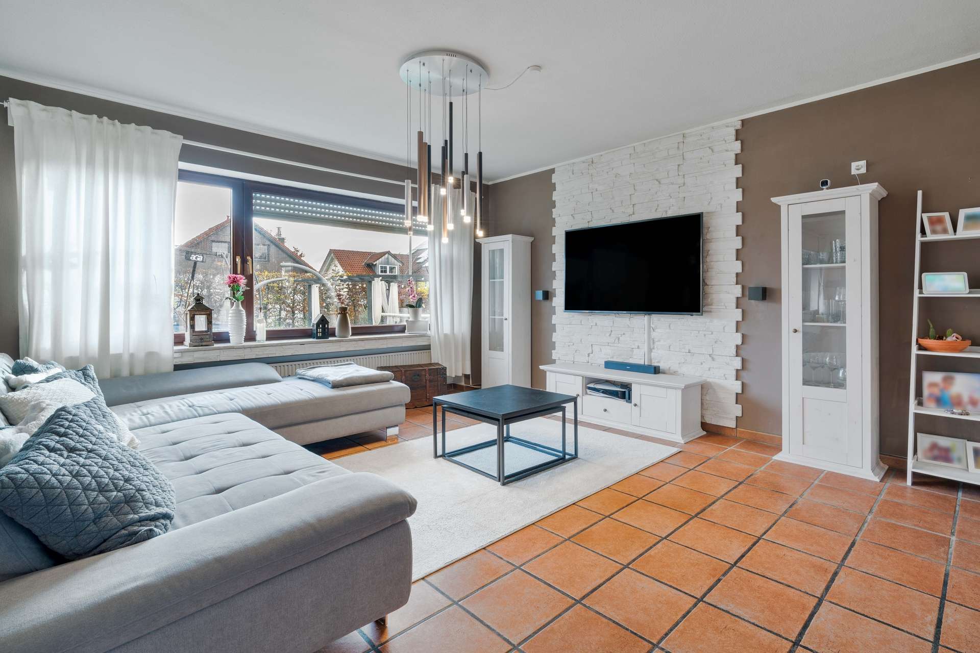 Immobilie in Balzheim - WOHNTRAUM MIT POOL UND EINLIEGEROPTION - Bild 13