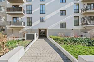 Schöne 3-Zimmer Wohnung mit Dachterrasse unweit vom Schloss Charlottenburg! – Tauroggener Straße 35B, 10589 Charlottenburg, Berlin – Vorschaubild 12