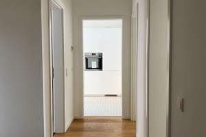 Stilvolle modernisierte 2-Zimmer-Erdgeschosswohnung mit Balkon und Einbauküche in Köln-Braunsfeld – Maarweg 100, 50933 Braunsfeld, Köln – Vorschaubild 6