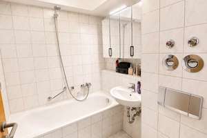* Helle, gepflegte und gut geschnittene 2-Zimmer-Wohnung * – Die vollständige Adresse der Immobilie erhältst du vom Anbieter., 1156 Mobschatz, Dresden – Vorschaubild 7