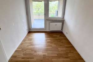 Großzügige 3-Zimmer-Wohnung mit zwei sonnigen Dachterrassen und Weitblick – 93051 Kumpfmühl-Ziegetsdorf-Neuprüll, Regensburg – Vorschaubild 42