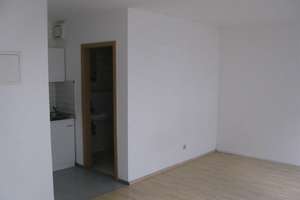 Kleines Appartement in zentraler Lage in Nürnberg, Ortsteil Gleisshammer – Zerzabelshofstraße 31, 90478 Ludwigsfeld, Nürnberg – Vorschaubild 3