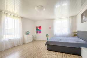 Vielfältig nutzbares Traumhaus mit Sauna, Photovoltaikanlage und Einliegerwohnung – Karlsruhe (Kreis) – Vorschaubild 11