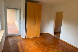 Wohnen mit wunderschöner Aussischt ins Grüne: 3,5-Zimmer-Wohnung mit Balkon in Stuttgart Feuerbach – Die vollständige Adresse der Immobilie erhältst du vom Anbieter., 70469 Feuerbacher Tal, Stuttgart – Vorschaubild 11