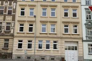 Vollvermietetes Mehrfamilienhaus mit 7 Wohneinheiten inkl. Solar in zentraler Lage von Zeitz – Die vollständige Adresse der Immobilie erhältst du vom Anbieter., 6712 Zeitz – Vorschaubild 1