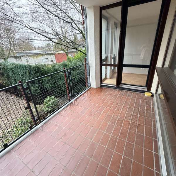 *** helle 4-Zimmer-Wohnung auf zwei Etagen - Balkon - Terrasse - Stellplatz - Vaalserquartier ***