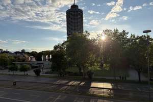 ***Erstbezug n. Sanierung: zentrale 3-ZKB-Whg. mit Einbauküche, Balkon, am Wittelsb. Park*** – Gögginger Straße 9 1/2, 86159 Antonsviertel, Augsburg – Vorschaubild 17