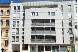 Wertstabile gut ausgestattete Maisonette mit zwei Balkonen, Aufzug und Stellplatz in Citylage