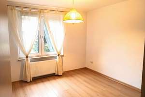 Gepflegte 3-Zimmer-Hochparterrewohnung mit Balkon, Terrasse und großem Garten-Sondernutzungsrecht – 81549 Südgiesing, München – Vorschaubild 8