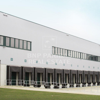 Moderne Logistikfläche am Güterverkehrszentrum 
