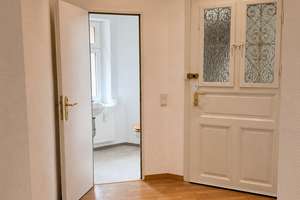 Bezugsfreier Gründerzeit-Altbau mit neuen Holzfenstern und saniertem Treppenhaus von 2025 – Die vollständige Adresse der Immobilie erhältst du vom Anbieter., 4229 Kleinzschocher, Leipzig – Vorschaubild 11