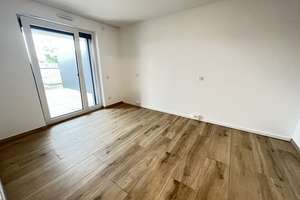 Moderne 2-Zi-Wohnung mit Einbauküche und Balkon, neuwertig, in zentraler, verkehrsgünstiger Lage – Mannheimer Straße 38, 68309 Käfertal, Mannheim – Vorschaubild 4