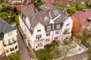 Große Villa nahe Drägerpark in sehr gutem Zustand – Lübeck – Vorschaubild 2
