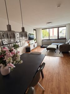 Ihr neues zu Hause mit eigenem Garten: Großzügige 4-Zimmer-Eigentumswohnung in Hilden