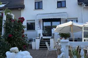 Einziehen und wohlfühlen – saniertes Reihenmittelhaus mit Garten im Arlinger – Die vollständige Adresse der Immobilie erhältst du vom Anbieter., 75179 Arlinger, Pforzheim – Vorschaubild 2