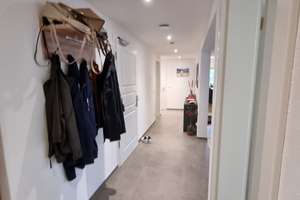 Exklusive, neuwertige 4-Zimmer-EG-Wohnung mit Garten und EBK – Die vollständige Adresse der Immobilie erhältst du vom Anbieter., 80935 Lerchenau-Ost, München – Vorschaubild 5