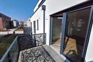 2 Raum Wohnung mit offener Küche und Balkon – Dr. Maria Stemme Strasse 8, 33609 Bielefeld – Vorschaubild 3