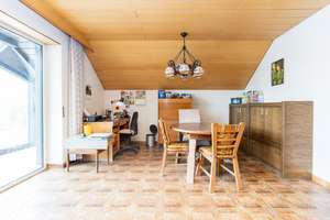 Tolles und Großes Wohnhaus - mit PV-Anlage und großem Wintergarten!  – Die vollständige Adresse der Immobilie erhältst du vom Anbieter., 86510 Ried – Vorschaubild 8