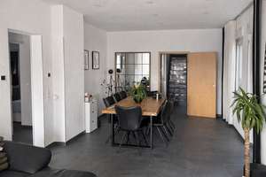 5 Zimmer Wohnung, Eigentumswohnung. Modernisiert mit Garten, Terrasse und Garage. Top Lage  – Burenstraße 19, 74076 Heilbronn, Heilbronn – Vorschaubild 12
