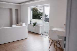 Erstbezug nach Renovierung | 93 m² | Balkon | provisionsfrei – Orleansstraße 1-3, 28211 Gete, Bremen – Vorschaubild 2