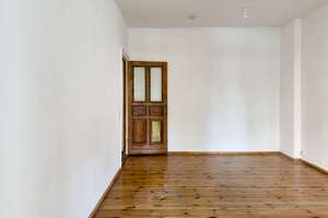 4,5-Zi.-Altbauwohnung im Winsviertel mit Ausbaupotenzial & zwei Balkonen – Winsstraße 47, 10405 Prenzlauer Berg, Berlin – Vorschaubild 4