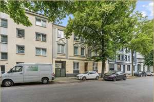 Großzügige kernsanierte Wohnung mit ca. 125 m², Balkon, Gartenanteil und Garage in ruhiger Lage – Die vollständige Adresse der Immobilie erhältst du vom Anbieter., 45357 Dellwig, Essen – Vorschaubild 9
