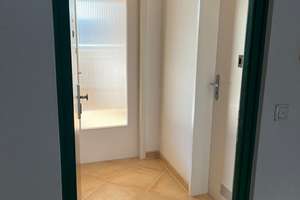 Helle 1-Zimmer Wohnung im 5. OG  - Schwimmbad in der Wohnanlage – Plievierpark 18, 81737 Neuperlach, München – Vorschaubild 14