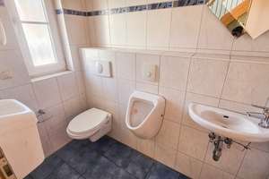 Viel Platz in zentraler Lage - gepflegtes Einfamilienhaus mit Garten! – Die vollständige Adresse der Immobilie erhältst du vom Anbieter., 57518 Betzdorf – Vorschaubild 8