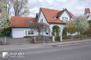 Willkommen Zuhause: Geräumiges Haus mit zwei Wohneinheiten & sonnigem Garten! – Die vollständige Adresse der Immobilie erhältst du vom Anbieter., 89347 Bubesheim – Vorschaubild 32