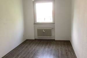 Schöne 4-Zimmer-Wohnung mit großem Balkon! – In der Dodesheide 138, 49088 Dodesheide, Osnabrück – Vorschaubild 5