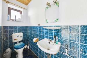 Großzügiges Reihenendhaus mit Wintergarten und viel Potenzial in Bremen-Arsten – Die vollständige Adresse der Immobilie erhältst du vom Anbieter., 28279 Arsten, Bremen – Vorschaubild 11