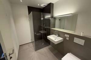Exklusive Luxuswohnung mit Parklift und 86 m² Terrasse – Pariser Straße 100, 40549 Heerdt, Düsseldorf – Vorschaubild 17