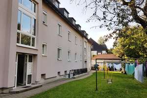 Ruhige Zweizimmerwohnung mit Hobbyraum nahe S-Bahn Pasing