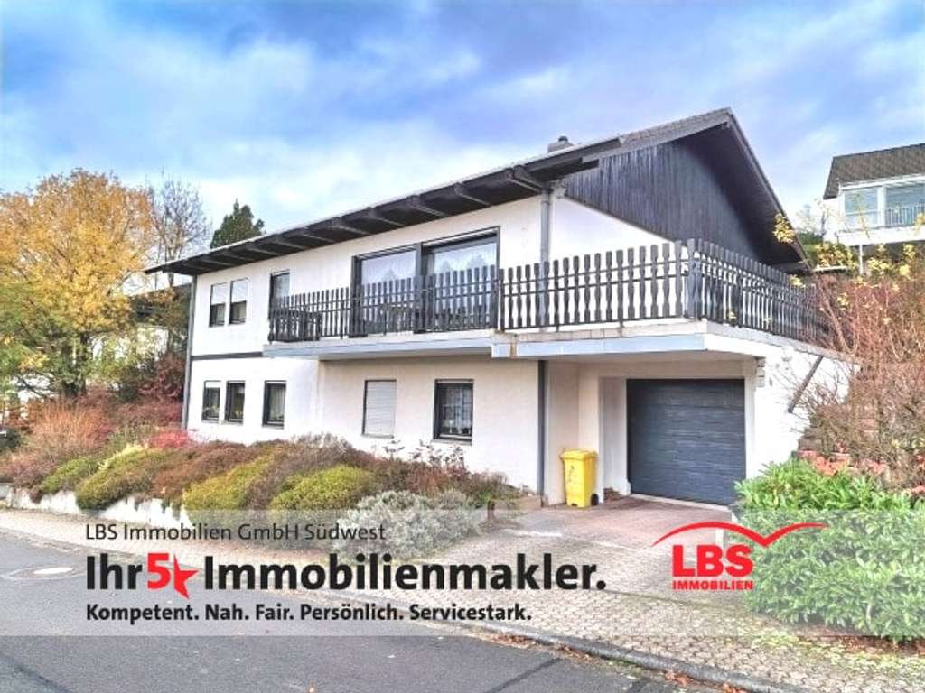 Immobilie in Arzbach - EFH freistehend, mit ELW, Blicklage + Garage + Garten - Bild 0