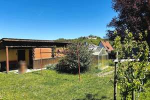 Charmantes Einfam.-Wohnhaus mit zwei Garagen, Pergola und Garten in beliebter Lage, Wohnfl. 135m²,  – Die vollständige Adresse der Immobilie erhältst du vom Anbieter., 97486 Königsberg in Bayern – Vorschaubild 2