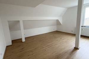 Attraktive 2,5-Zimmerwohnung in ruhiger Seitenstraße zu vermieten! – Am Gelben Sprung 8, 42281 Barmen, Wuppertal – Vorschaubild 5